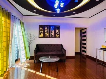 FOR SALE PRE OWNED HOUSE WITH EXTRA LOT ALONG MAIN ROAD NEAR CLARK AND NLEX