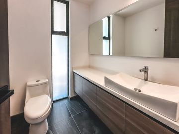 CASA EN VENTA CON ROOF GARDEN EN PARQUE SONORA
