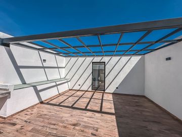 CASA EN VENTA CON ROOF GARDEN EN PARQUE SONORA