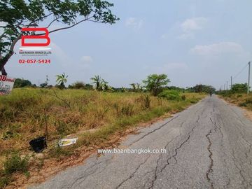 ที่ดินเปล่า หลังสถานีอนามัยบึงชำอ้อ คลองแปด เนื้อที่ 1 งาน ถนนรังสิต-นครนายก ตำบลบึงชำอ้อ อำเภอหนองเสือ จังหวัดปทุมธานี