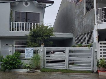 Duplex House in Lapu-lapu City, Cebu