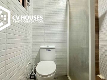 RESIDENTIAL HOUSE AND LOT FOR SALE!