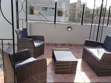 ALQUILO COMODO DEPARTAMENTO LAS ARTES NORTE SAN BORJA 100 MT2 S/.1,800.00 soles 1 DORMITORIO