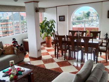 SE VENDE APARTAMENTO PENTHOUSE