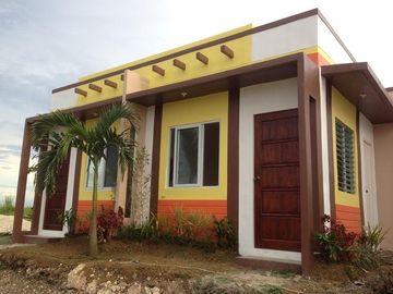 READY FOR OCCUPANCY 2- bedroom bungalow house and lot for sale in CKL Homes Medellin Cebu