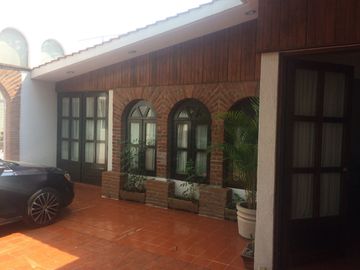 VIVEROS DE ASIS CASA Y TERRENO ESCRITURAS INDEPENDIENTES