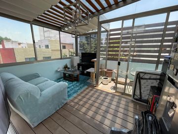 Venta de casa en condominio con Roof Garden privado en Portales Sur, CDMX