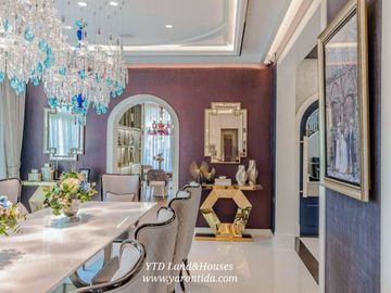 For Sale/Rent a magnificent luxury house, Nantawan Bangna KM 7, size XL, the largest house type in the compund. The house is spacious in every room, b