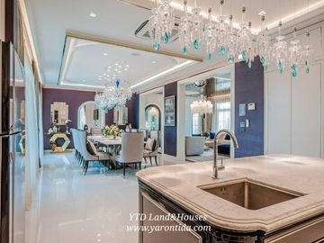 For Sale/Rent a magnificent luxury house, Nantawan Bangna KM 7, size XL, the largest house type in the compund. The house is spacious in every room, b