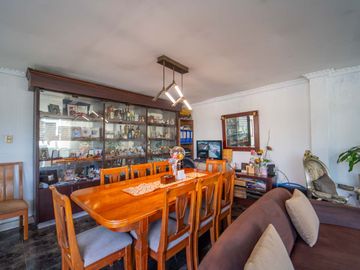 KENNEDY, CASA RENTERA VENTA, 2 PISOS