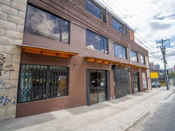 KENNEDY, CASA RENTERA VENTA, 2 PISOS