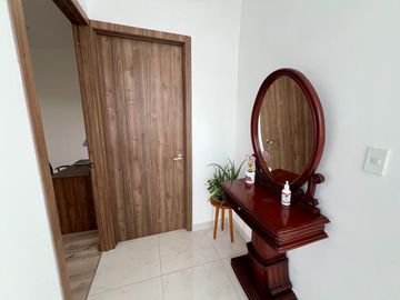 KENNEDY, CASA RENTERA VENTA, 2 PISOS