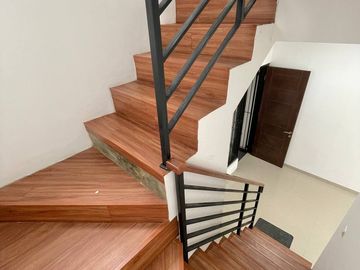 Rumah Ready Siap Huni Bintaro Pamulang Dekat Stasiun Sudimara Shm