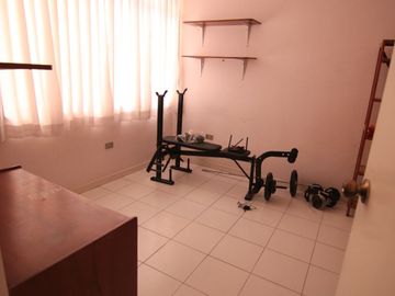 DEPARTAMENTO  EN ALQUILER  AMOBLADO- URB.MIRAFLORES  - PIURA