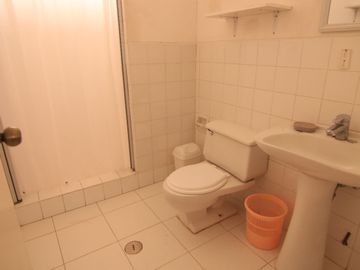 DEPARTAMENTO  EN ALQUILER  AMOBLADO- URB.MIRAFLORES  - PIURA