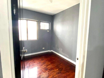 1BR Condo Unit for Sale in Cypress Tower, Taguig City