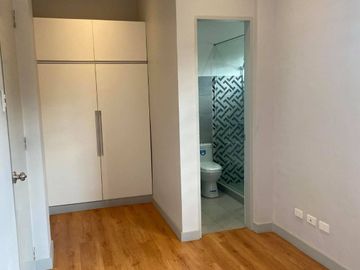 3 Storey Townhouse Unit Teacher's Village Quezon City UNIT 5