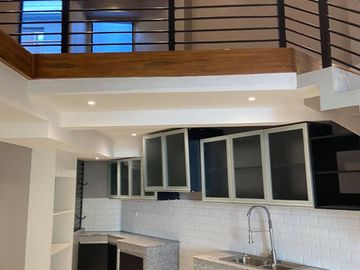3 Storey Townhouse Unit Teacher's Village Quezon City UNIT 5