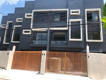 3 Storey Townhouse Unit Teacher's Village Quezon City UNIT 5