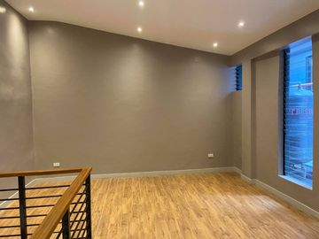 3 Storey Townhouse Unit Teacher's Village Quezon City UNIT 5