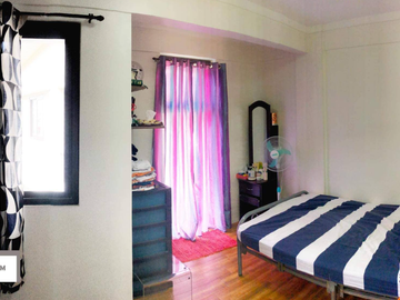 3-Storey Townhouse For Sale at Sta. Ana Manila