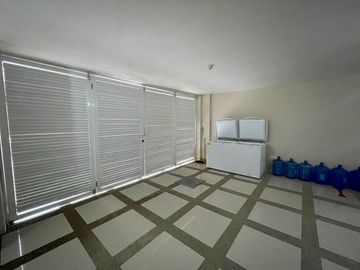 En venta casa en urbanización privada en zona sur de Manta