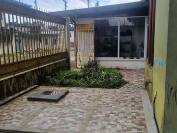 Vendo casa en la Coop. 