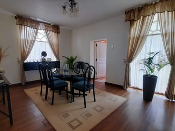 VENTA DE CASA CASA DE CAMPO SOBRE UN ÁREA DE TERRENO DE 4,325.02m2 EN URB. SANTA MARÍA – CUSCO