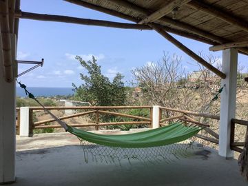 Casa de Venta cerca al Mar en Puerto Lopez Manabí