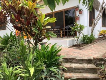 Casa de Venta cerca al Mar en Puerto Lopez Manabí