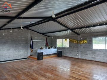Venta de casa con terreno en Otavalo sector Yambiro