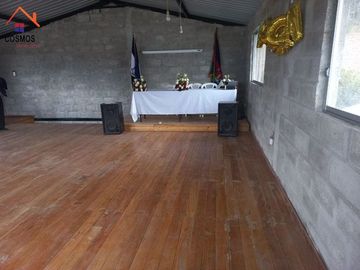 Venta de casa con terreno en Otavalo sector Yambiro