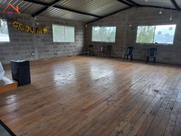 Venta de casa con terreno en Otavalo sector Yambiro