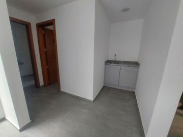 Vendo Departamento de 191 m2 en  la  Av. González Suárez.