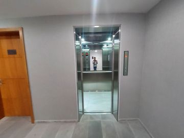 Vendo Departamento de 191 m2 en  la  Av. González Suárez.