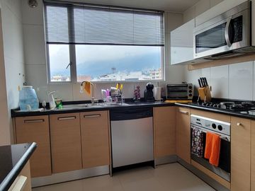 vendo lindo departamento sector La Carolina