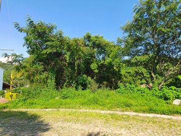 Lote ORQUÍDEA 143 con bonita vista todos los servicios proyecto incluído en Fracc Rancho San Diego Ixtapan de la Sal EDOMEX