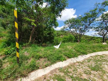 Lote ORQUÍDEA 143 con bonita vista todos los servicios proyecto incluído en Fracc Rancho San Diego Ixtapan de la Sal EDOMEX