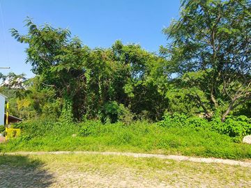 Lote ORQUÍDEA 143 con bonita vista todos los servicios proyecto incluído en Fracc Rancho San Diego Ixtapan de la Sal EDOMEX