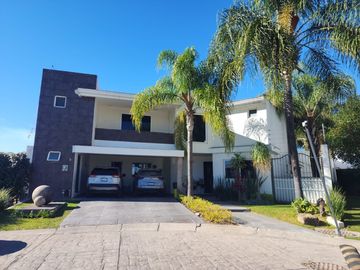 Casa en VENTA Coto “CEIBA”		$29,500,000