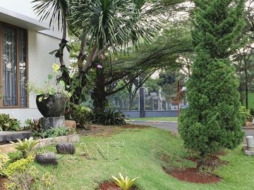 Rumah Hook 2 Lantai Siap Huni di Emerald Bintaro Sektor 9
