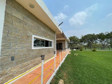 🌍 Increíble casa campestre de descanso en venta en Fracc. Campestre  Plaza De Toros en Paso del Toro Veracruz.
