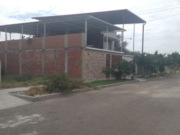 VENTA   DE  TERRENO  URB-CORALES  DE PIURA