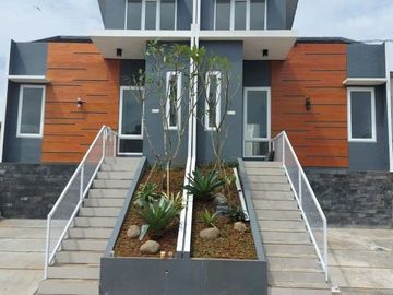 Rumah KHC Cilebut Dekat Stasiun, Baru 2/1 LANTAI, Murah Mewah Minimalis, Sukaraja Bogor, Jual Dijual