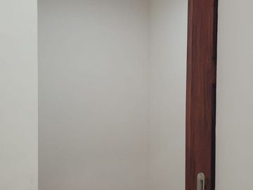 Dijual Rumah Baru 2 lantai Balas klumprik Wiyung Surabaya