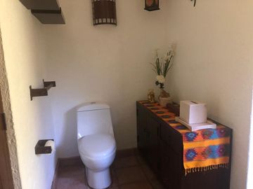 MARAVILLOSA CASA EN EL EXCLUSIVO FRACCIONAMIENTO HACIENDA SAN MARTIN