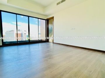 Casa en venta con racamara en planta baja Canteras $8,000,000