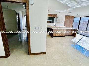 Casa en venta con racamara en planta baja Canteras $8,000,000
