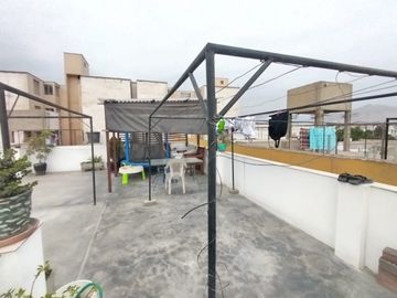 Departamento con Terraza en la Urb. Residencial Monterrico La Molina