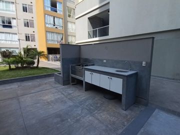Depa en Venta en Santiago de Surco cerca a la Estacion Ayacucho